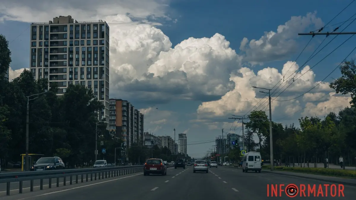У Дніпрі буде хмарно та може дощити: погода на 21 червня