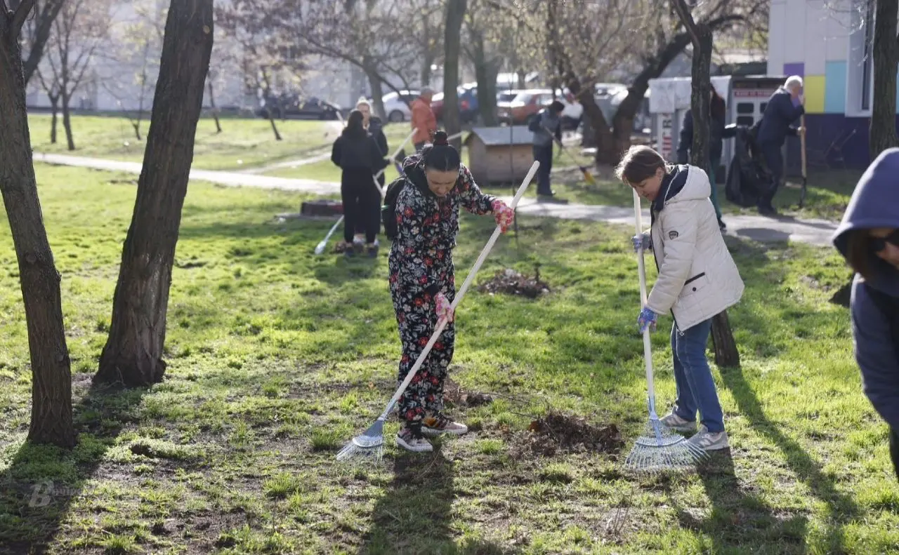 У столиці стартував осінній місячник з благоустрою, озеленення та поліпшення санітарного стану