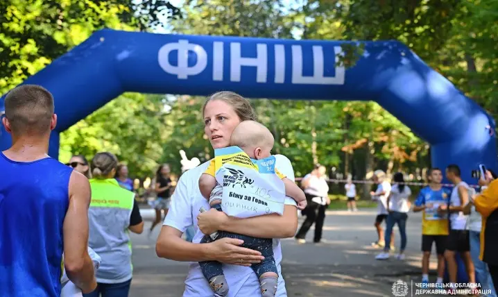 У Чернівцях відбудеться забіг у пам'ять про загиблих захисників «Шаную воїнів, біжу за Героїв України»