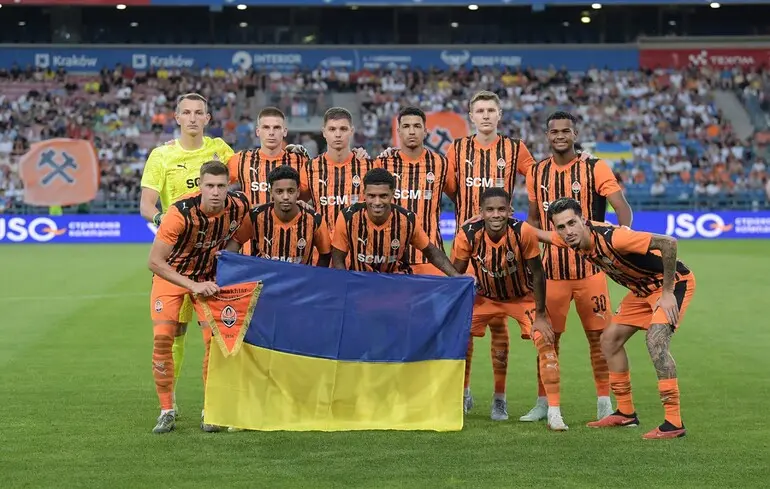"Шахтар" у серії пенальті програв "Панатінаїкосу" і вилетів у Лігу конференцій