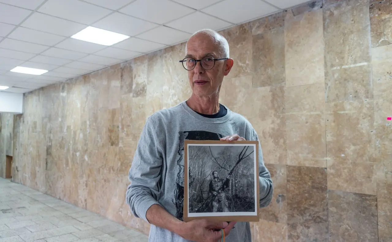 Перемога життя над війною: польський фотограф представить особливу виставку в київському ботсаду
