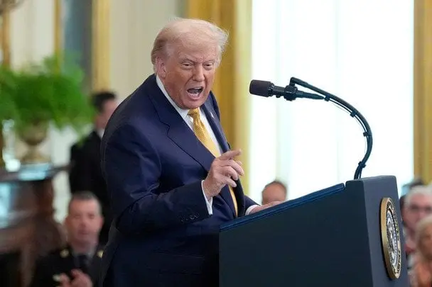 План Трампа щодо завершення війни вдарить не по Росії: The Telegraph назвав "цапа-відбувайла"