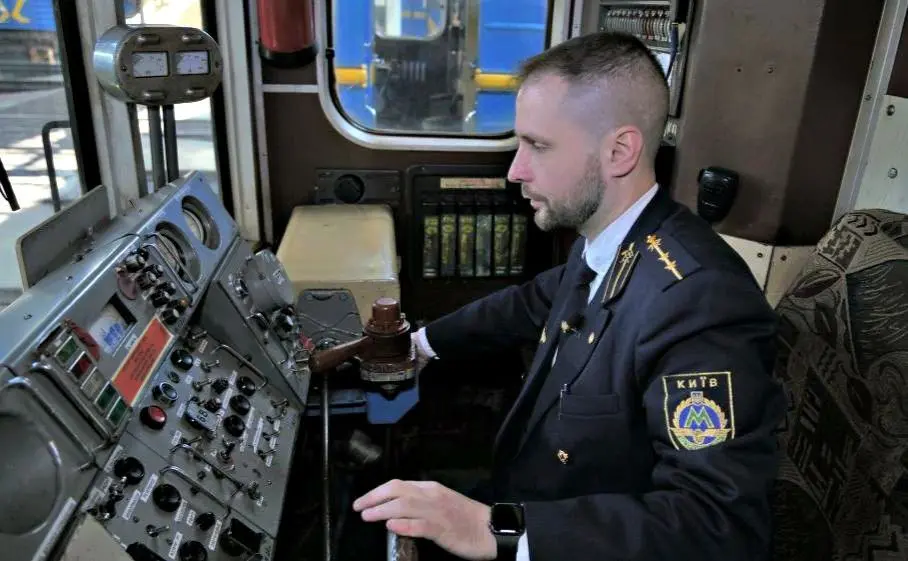 Метрополітен оголосив осінній набір на безкоштовні курси машиністів та машиністок