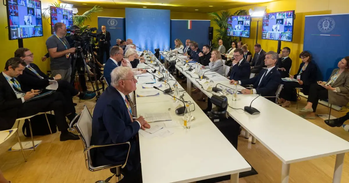 План дій "коаліції рішучих", спроба відставки Фон дер Ляєн, пропозиція РФ Трампу: новини дня