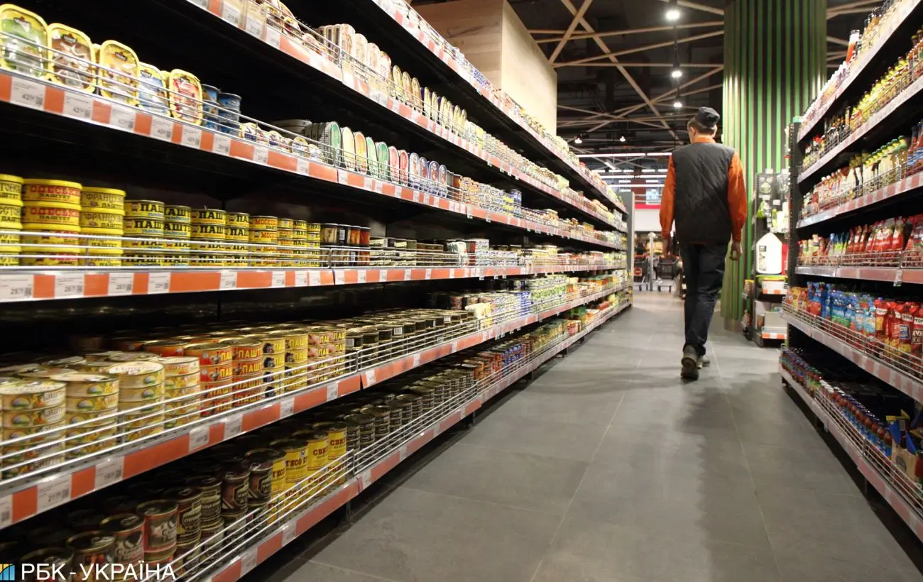 Виробники продуктів підняли ціни майже на 20%: що в Україні дорожчає швидше