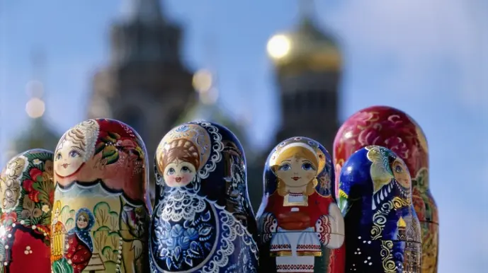  Російська економіка задихається від війни – Bloomberg 