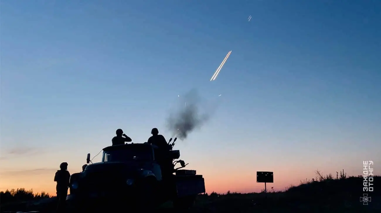 ПС: Росія атакувала 280 ракетами та дронами, зафіксовані влучання лише у Кременчуці