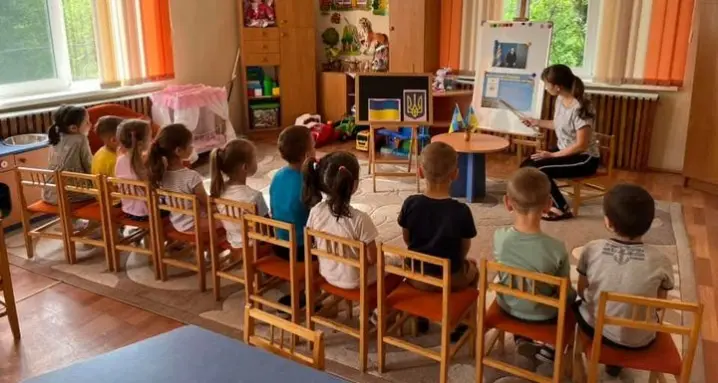 У деяких дитсадках Чернівців прийматимуть дітей до 1 року