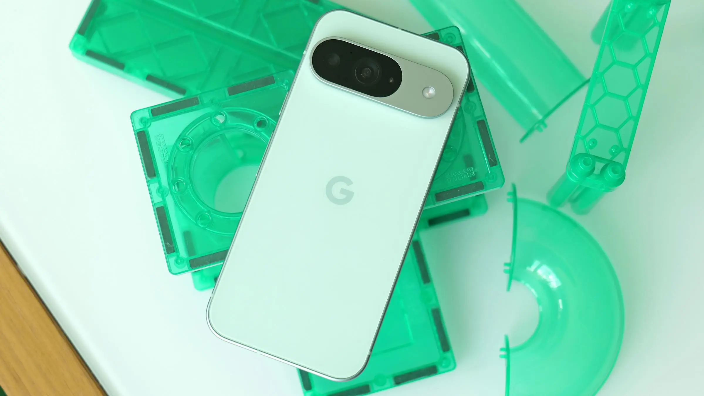 Google виправляє проблеми з кнопками на Pixel у серпневому оновленні
