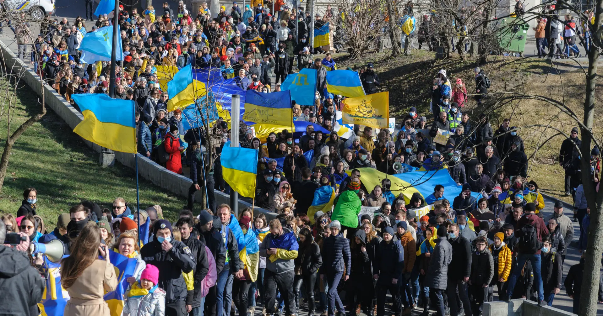 Об’єднані чи розпорошені? Що тримає українців разом та де існує ризик "серйозного соціального вибуху"