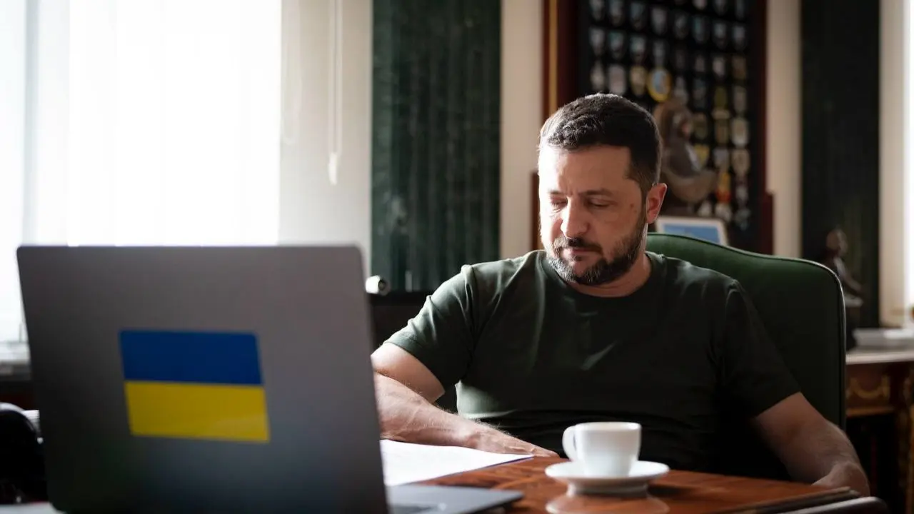 Зеленский отверг сообщения о готовности Украины к территориальным