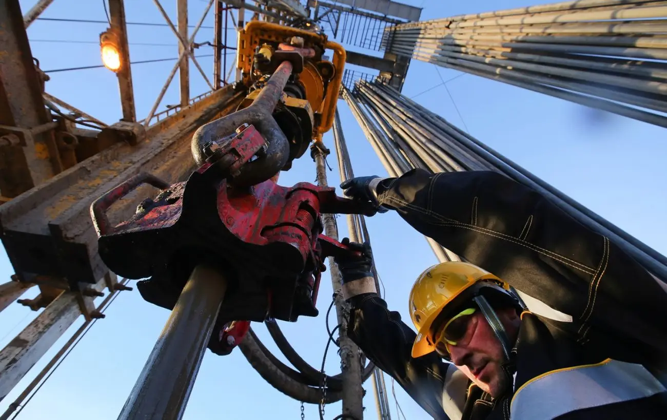 Росія не здатна підтримувати видобуток нафти, - доповідь МЕА
