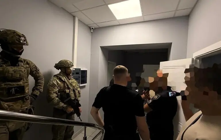 Активісти про обшуки в НАБУ: це сигналізує про бажання скомпрометувати роботу антикорупційних інституцій