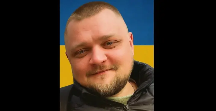 Чернівчан закликають достойно провести в останню земну дорогу Героя Тараса Винника