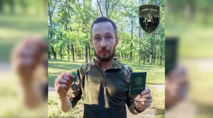Буковинського воїна Олександра Жука відзначили державною нагородою «За сумлінну службу»