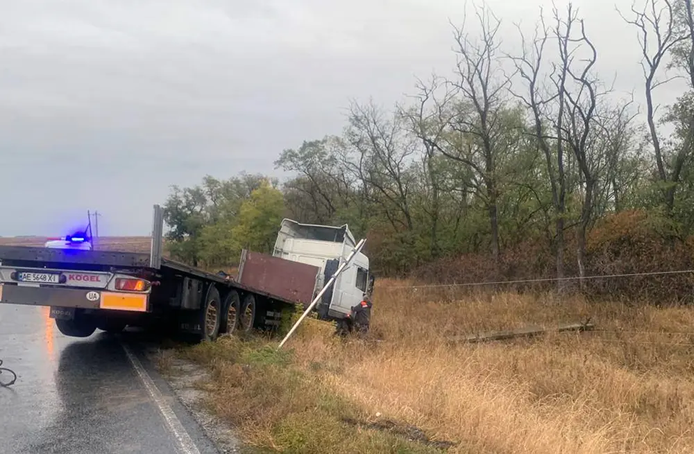 На Харківщині автоаварія залишила без світла три села