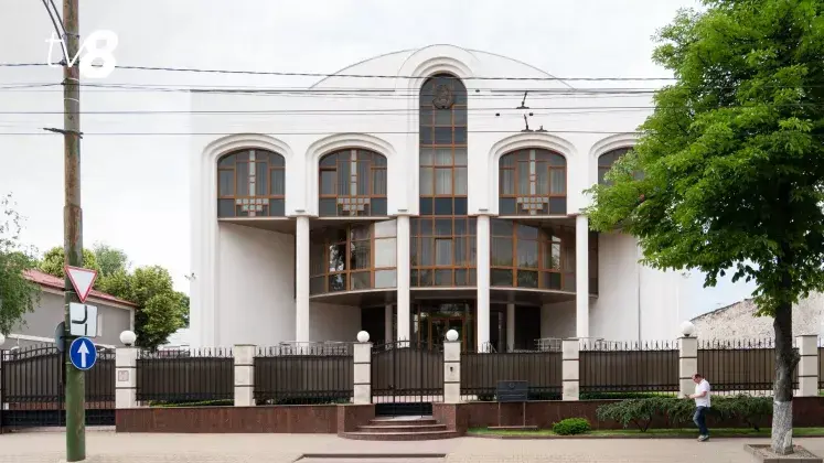 Молдова висилає співробітника посольства Білорусі