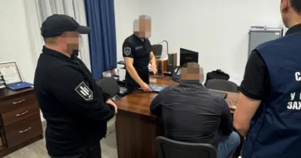 Командир військової частини у Рівному змушував підлеглих будувати йому дім на Львівщині
