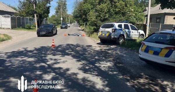 У Дніпрі суддя на мотоциклі на смерть збив пішохода