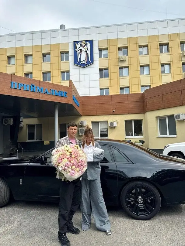 Леся Нікітюк повернулася з декрету і розсекретила, хто доглядатиме її 2-місячного сина