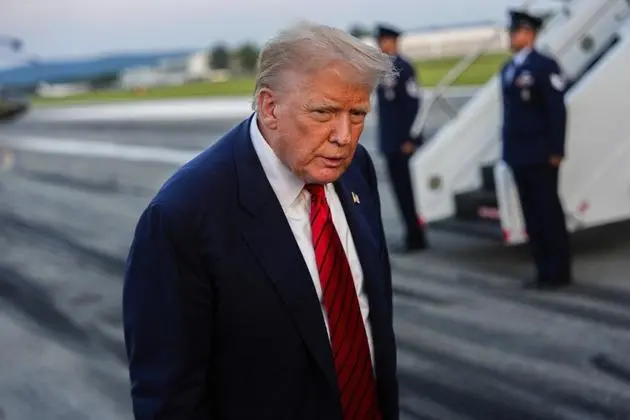 Трамп покарав Індію додатковим тарифом за імпорт російської нафти