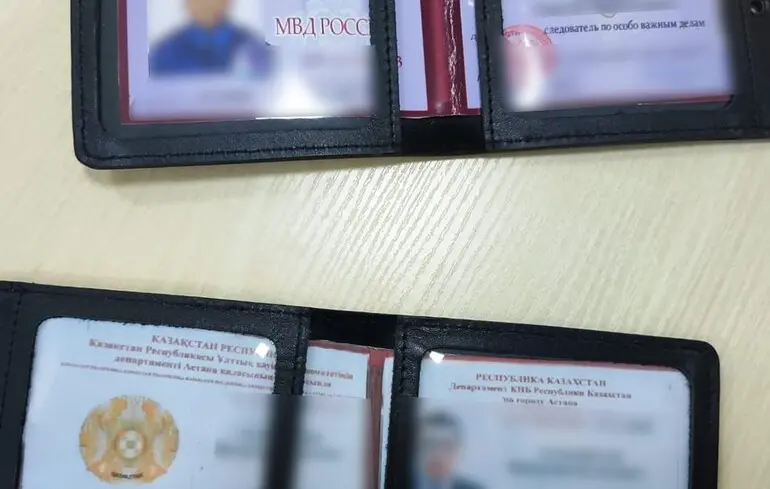 У Чернівцях українські та казахські поліцейські ліквідували міжнародний кол-центр