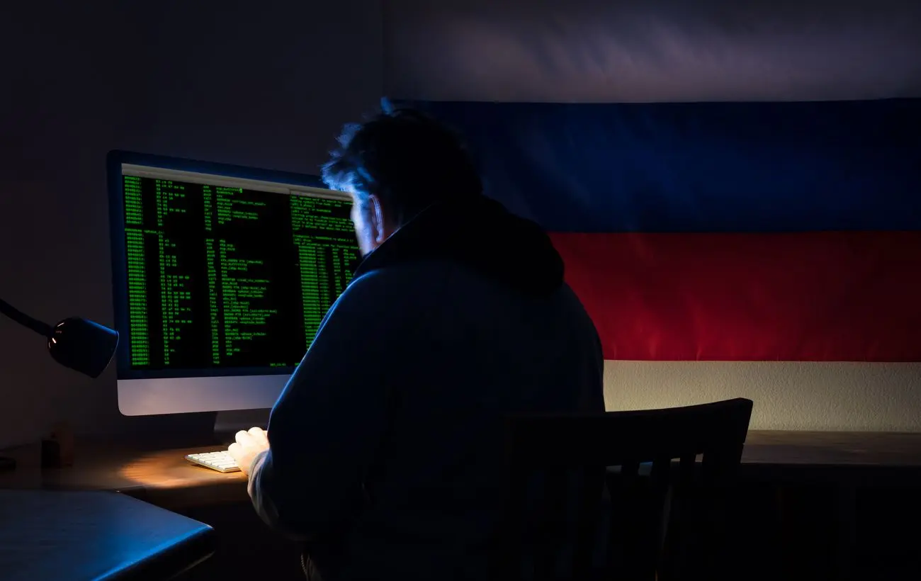 Розвідка знову зламала сервери окупаційної влади Криму: викрито листування Аксьонова