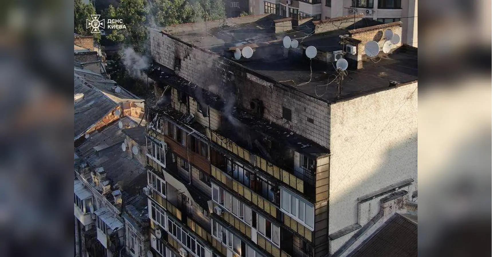 Масований удар російських терористів по Києву: в столиці є загиблі та постраждалі (фото, відео)