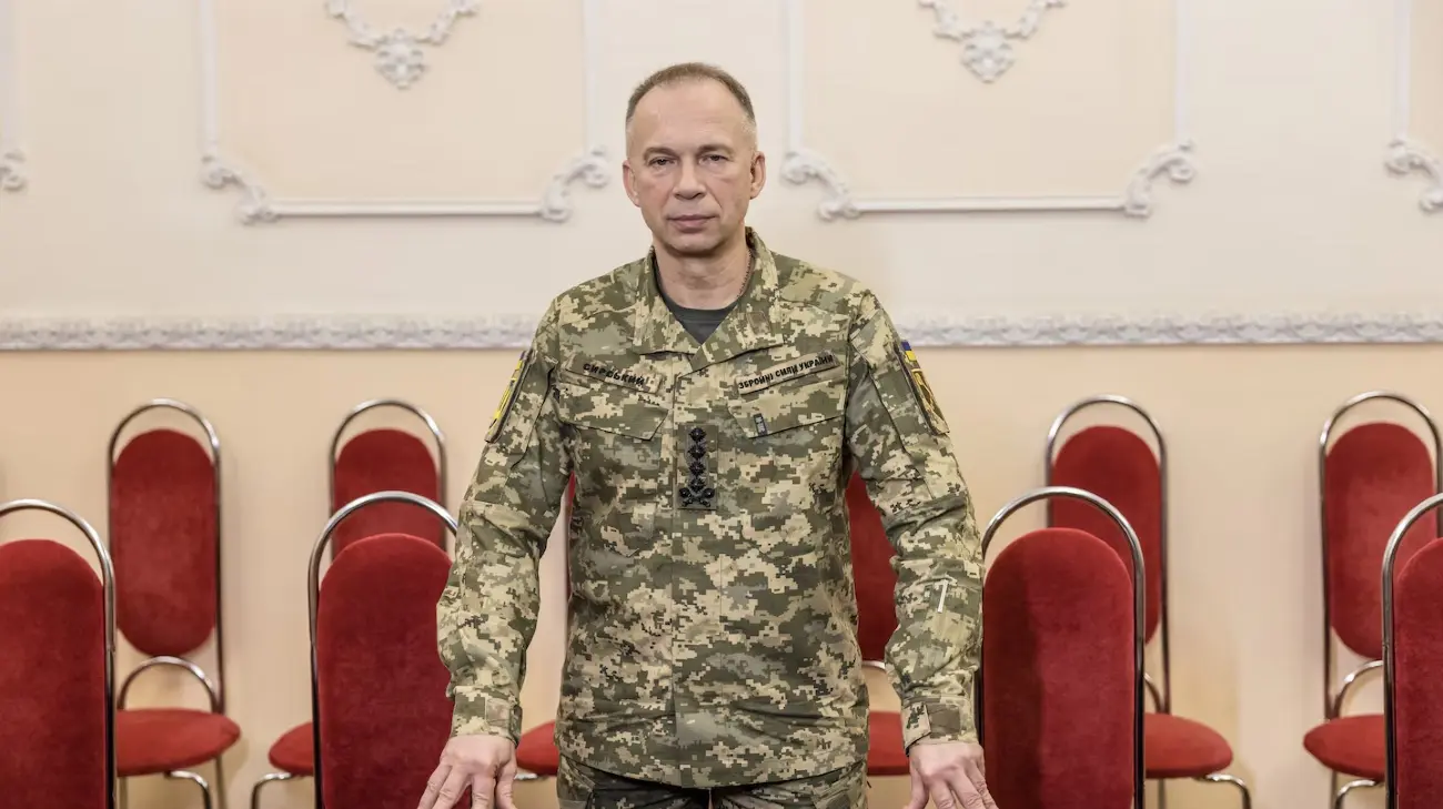 Сирський перед 60-річчям запевнив, що не піде у відставку: "Можу зробити 100 відтискань"