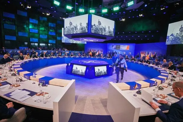 У НАТО домовилися пом’якшити критику щодо Росії в підсумковій заяві – Telegraph
