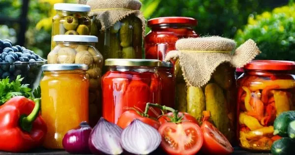 Тільки в ці дати: коли потрібно займатися консервацією за місячним календарем