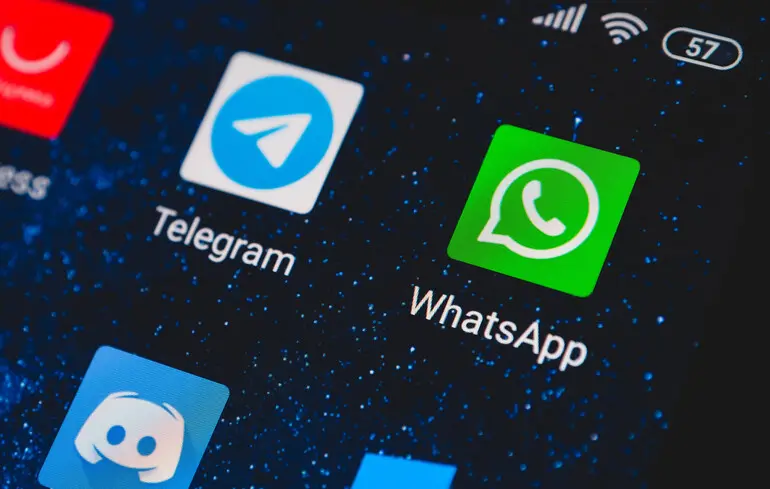 Месенджер WhatsApp звинуватив владу Росії у порушенні прав людини за обмеження дзвінків