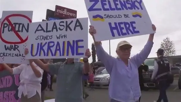 «Вбивства мають припинитися»: зустріч Трампа і Путіна супроводжує протест на підтримку України
