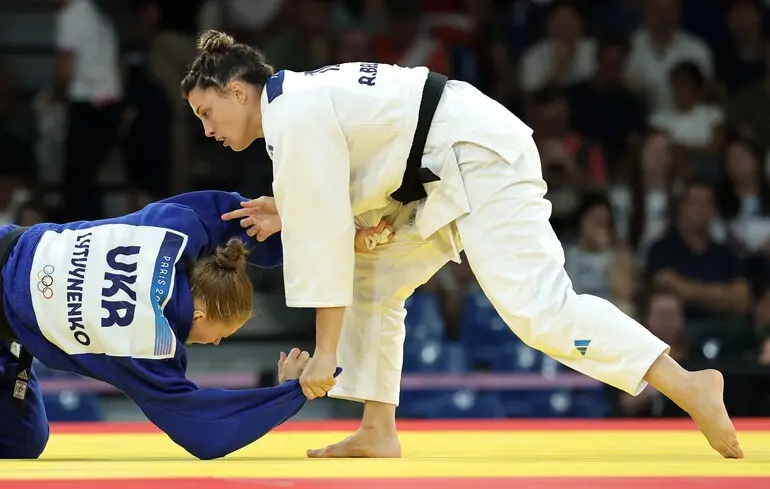 Українська учасниця Олімпіади-2024 завоювала першу медаль для ОАЕ після зміни громадянства