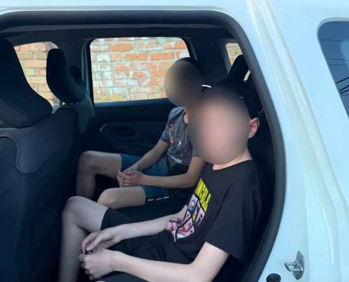Двоє підлітків знімали ТікТок на коліях – розкладали монети під потяг