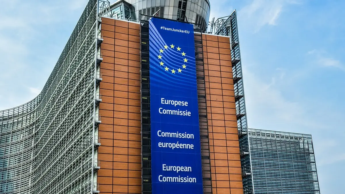 ЄК оновила перелік країн, у яких, на її думку, високий ризик відмивання грошей
