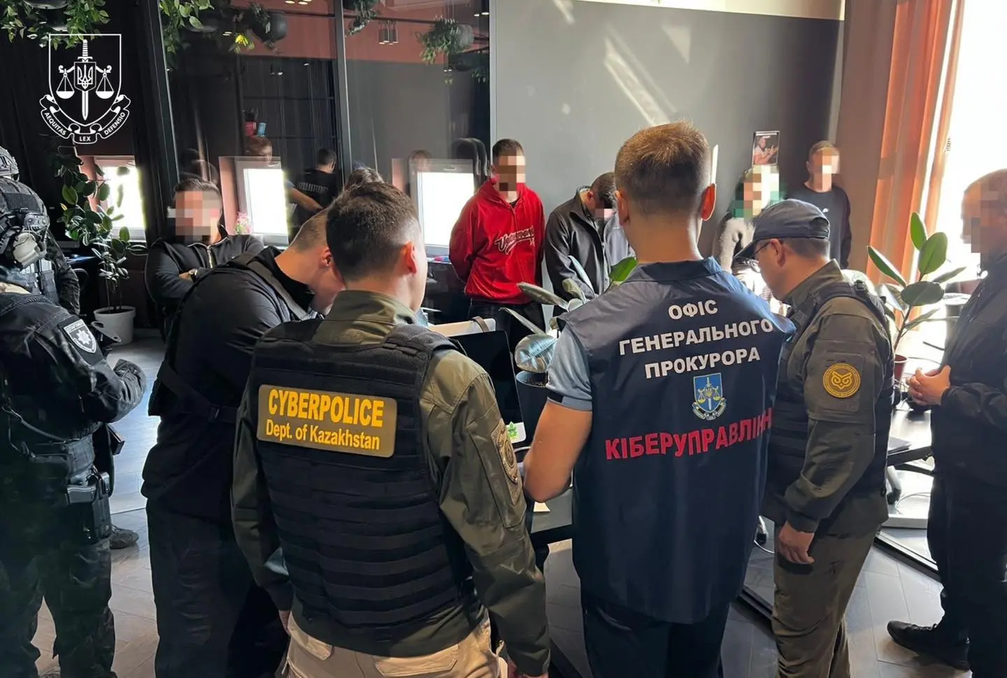 В Україні викрито міжнародний call-центр, який під виглядом юридичної допомоги ошукав 4,5 тис. громадян Європи та Центральної Азії