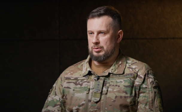 Білецький думає на сім-вісім кроків вперед. Для мене це рівень, – замкомбрига «Трійки» Фокін