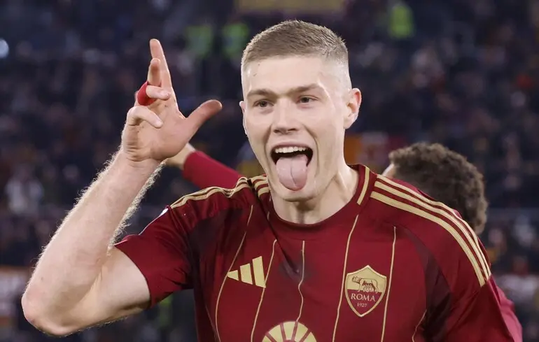 Довбик перебуває за крок від відходу з "Роми" - ЗМІ