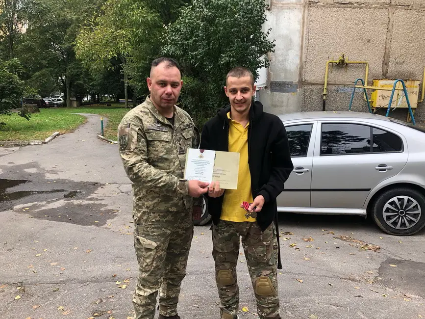Воїну з Вінниччини вручили нагороду «Золотий Хрест»