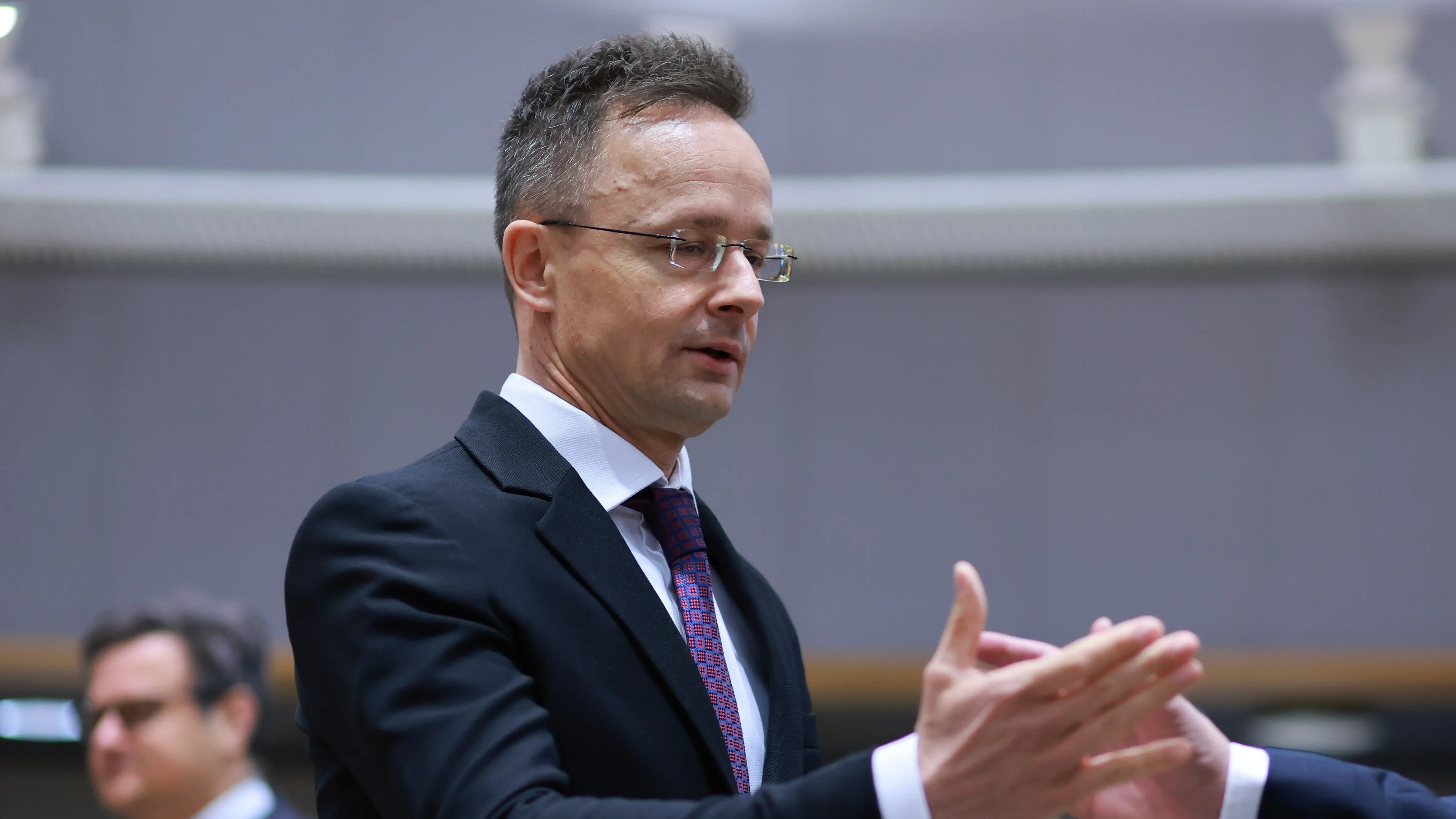 Сийярто заявил, что ЕС хочет сбросить правительства Венгрии, Сербии и Словакии