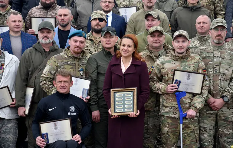 У Києві нагородили медалями ветеранів до Дня захисників і захисниць