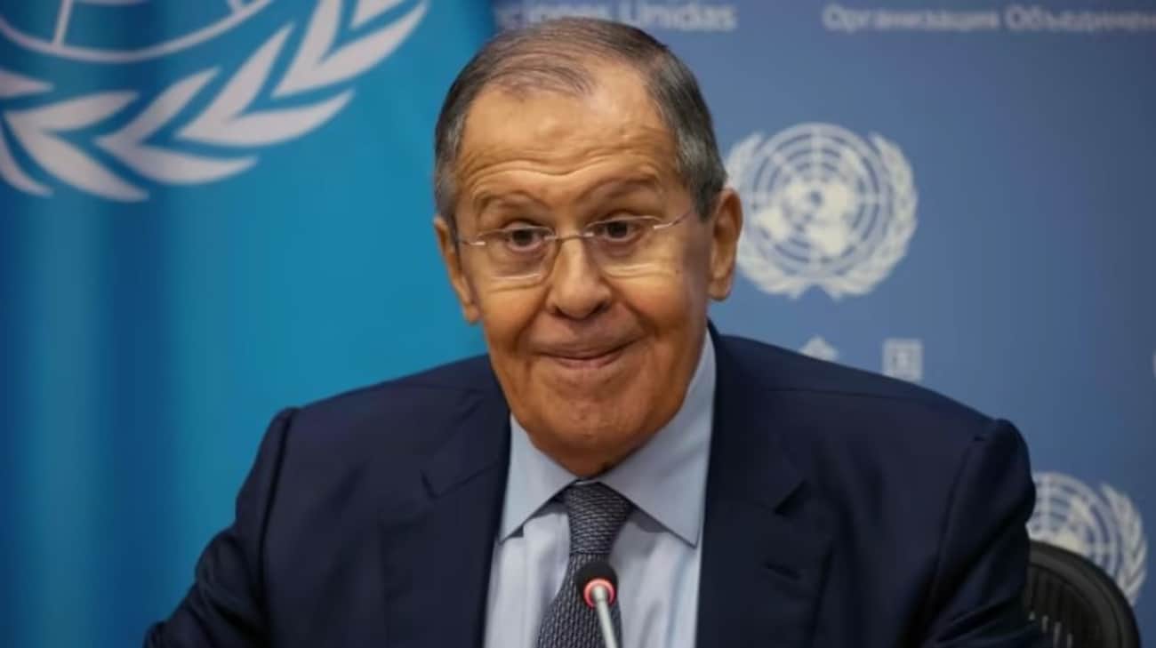 Лавров каже, що термінів нової зустрічі РФ і України поки нема, а меморандум у "просунутій стадії"
