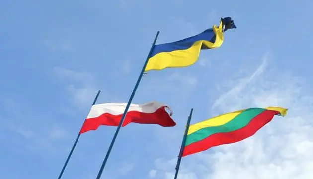Україна, Польща та Литва оприлюднили спільну позицію щодо вторгнення дронів РФ