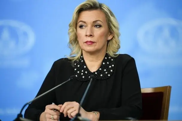 Урядовий російський літак "засвітився" у США: Захарова назвала причину