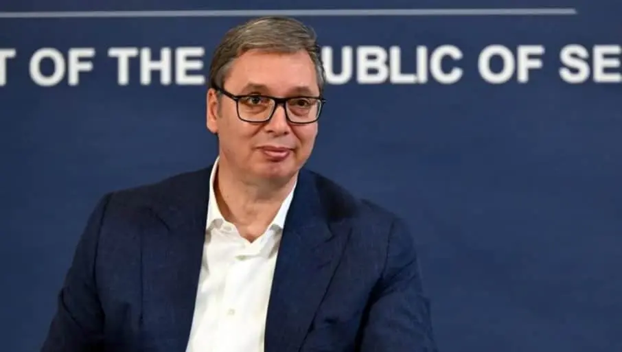 Президент Сербії хоче зустрітись з Путіним у вересні