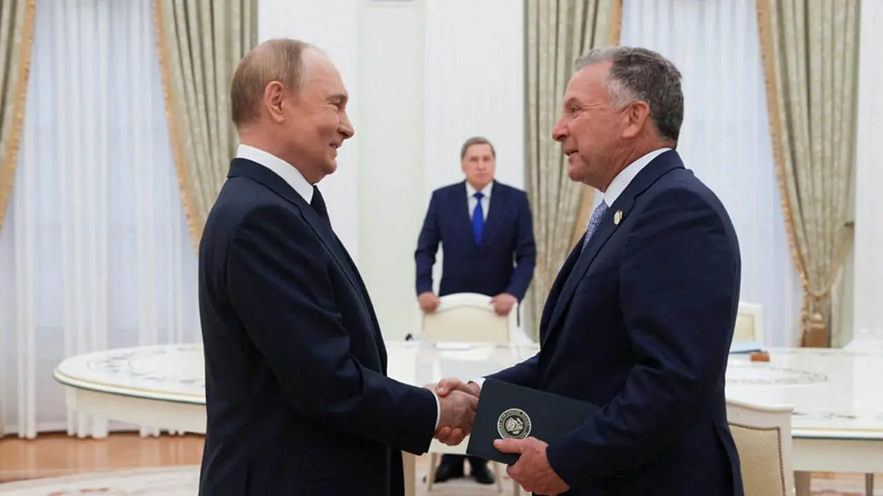 Росія вимагає контролю над Кримом та окупованими територіями для