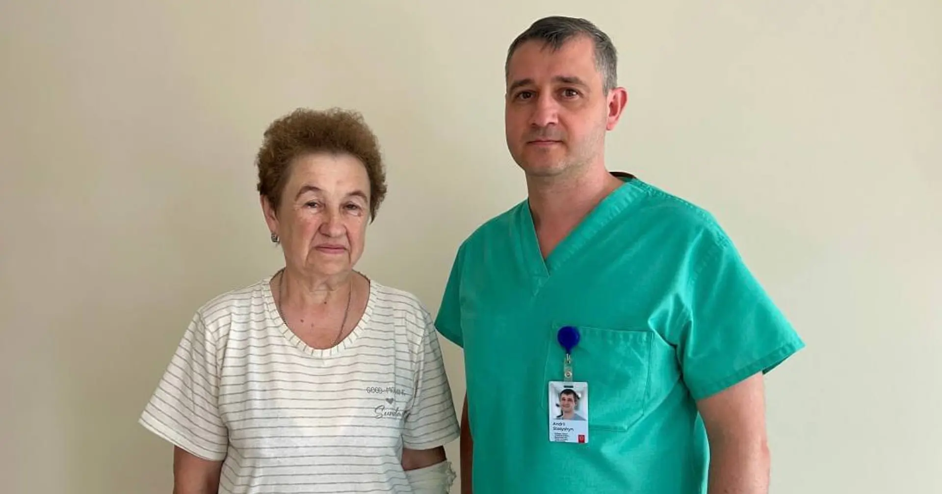 У Львові хірурги врятували жінку з рідкісним захворюванням стравоходу: їм допоміг робот