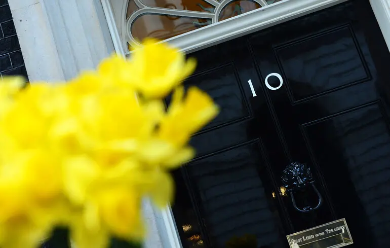 Ukraine Security Meeting in UK Ahead of Trump-Putin Talks