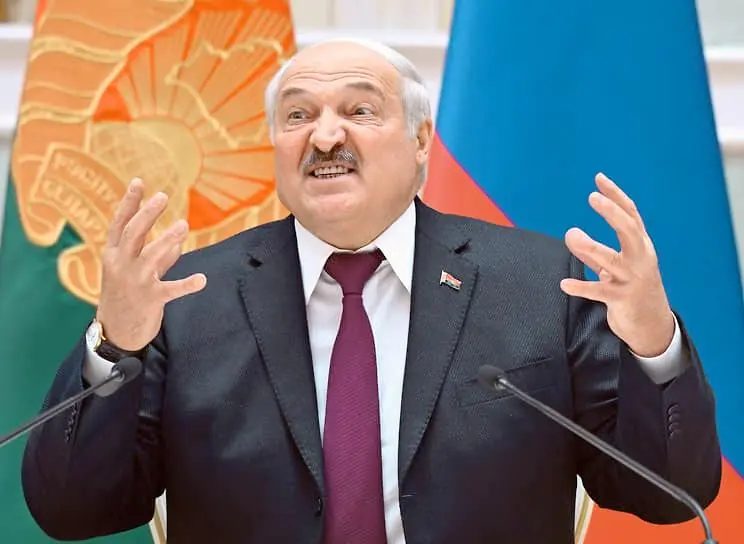 Лукашенко після 5 годин з Путіним пригрозив Зеленському і захотів з ним поговорити